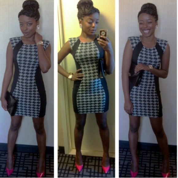 Houndstooth Bodycon Dress - Picture 3 of 4